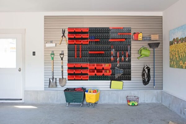 DIY-It Tool & Store- Hook Bins & Backboards - 81pc