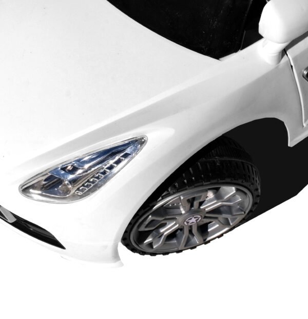 Jeronimo striker speed car-white