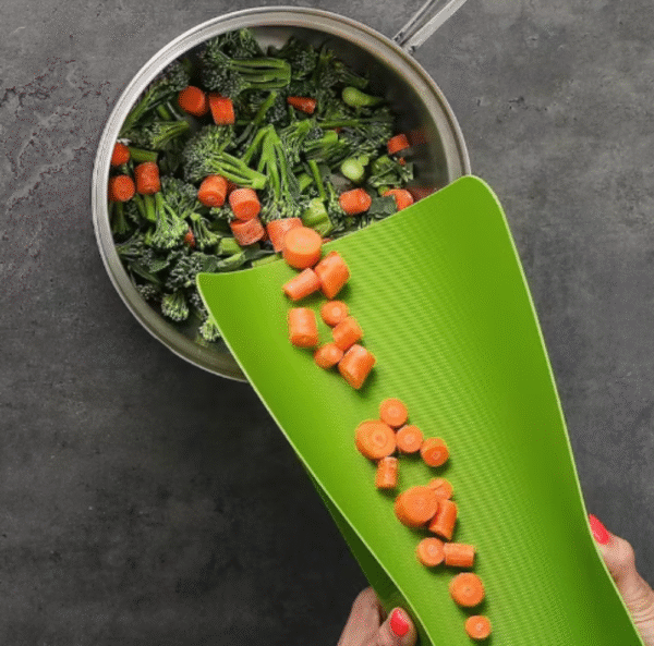 4pcs Kitchen Knife Cutting Board Set with Stand