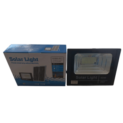 HOSelect 40W Solar Floodlight with Remote